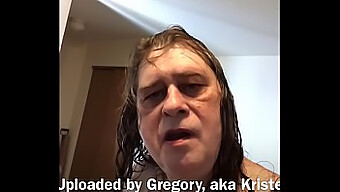 Oglejte Si Gregoryja Lewisa, Kako Igra V Filmu Hello Na Xvideos-U S Flavto In Glasbo