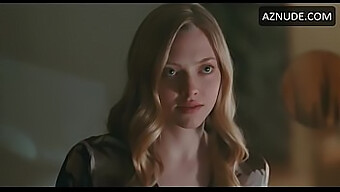 Chloe的射精:Amanda Seyfried的裸体变成了名人色情视频