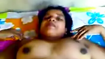 Tía Y Chico De Sri Lanka En Porno Casero