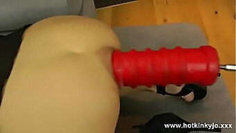 Enorme dildo-actie in 480p met 600k-bestanden en meer