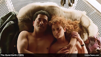 Os Clipes De Filme Reveladores E Sensuais De Alison Routledge