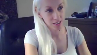 Skinny Preggo Webcam Star With Big Natural Tits