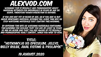 Xo Speculum: Xxx-Show, Jossa Anaalifissointi Ja Prolapse