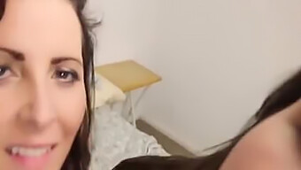 Milf Và Mẹ Kế Quyến Rũ Bạn Trong Video Pov