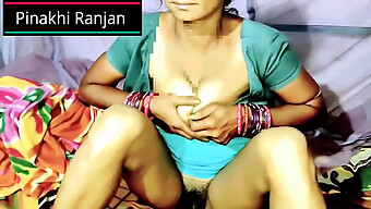 Hidden Camera Captures Aunty'S Intimate Moments In Indian Village